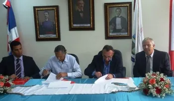 DOMICEM y Alcaldía de Palenque renuevan acuerdo de colaboración 