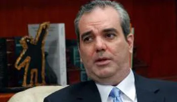 Periodistas buscan como ¨aguja¨ a Luis Abinader