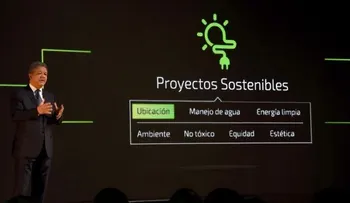 Leonel presenta proyecto de infraestructura para 2044