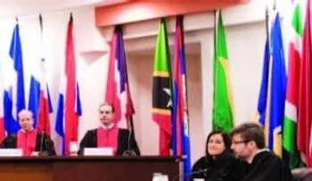 Fuera la Corte de Derechos Humanos