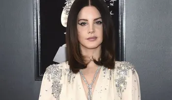 Detienen a un fanático de Lana del Rey que planeaba secuestrar a la artista durante un show en Orlando