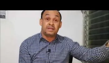 Profesor de UTESA niega ser el que aparece en foto que circula por las redes (VIDEO)