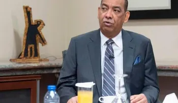 Ministro de Obras Públicas, Deligne Ascención denuncia crean cuenta falsa de Facebook para pedir en su nombre