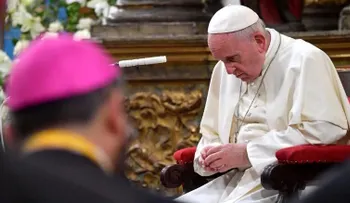 Cardenal crítica defensa del papa a obispo chileno acusado de encubrir abusos