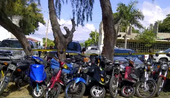 PN recupera 16 motocicletas robadas en una compraventa de Santiago