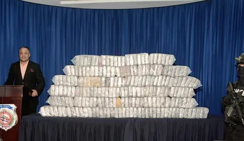 DNCD ocupa 204 paquetes de droga en depósito de compañía en autopista Duarte