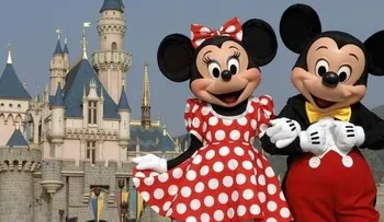 Miembros de familia hispana mueren en un choque cuando iban a Disneylandia