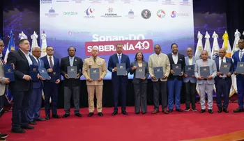 El Gobierno impulsa una alianza para proteger la soberanía radioeléctrica