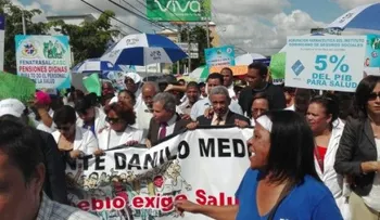 Médicos anuncian paro por 72 horas en todos los hospitales