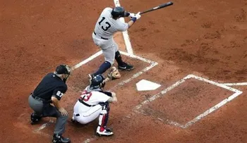 Yanquis pegan 5 jonrones y se llevan serie en Boston