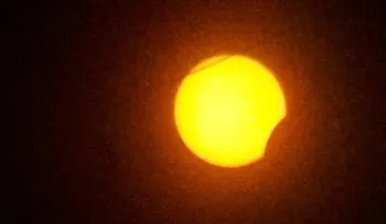Dominicanos quedaron frustrados por no por poder ver eclipse parcial de Sol 