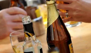 EEUU: Cae el consumo de alcohol y drogas entre los adolescentes