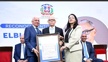 Senado reconoce trayectoria de los médicos Ramón Modesto Tallaj y Elbi Eulogio Morla Báez