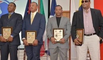 Berroa, Felipe, Peña y Polonia, inmortales caribeños