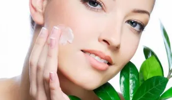 Mascarillas naturales para acabar con el brillo facial