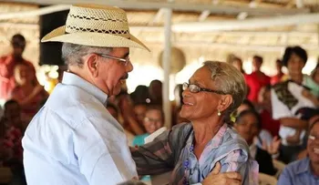 Danilo aprueba financiamiento para artesanas y caficultores de Santiago Rodríguez