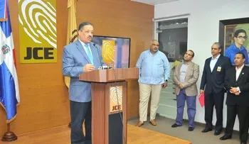 La JCE rechaza reconocimiento a partido de Minou 
