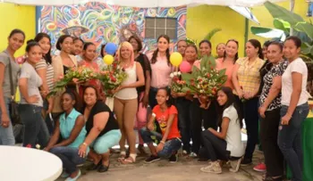 Michelle Ortiz exhorta a la mujer a convertirse en emprendedora