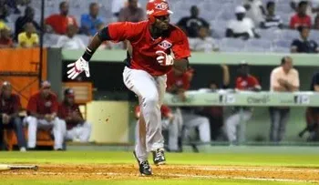 Gregory Polanco se prepara para entrar con el Escogido