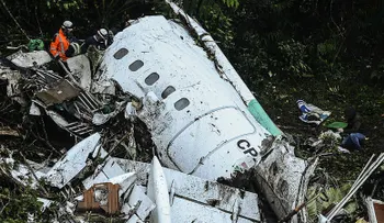 Suspenden permiso de volar a aerolínea LAMIA, del vuelo accidentado en Colombia