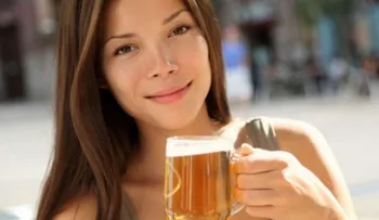 ¡Presta atención! Beber alcohol diariariamente genera cáncer