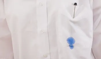 El vinagre blanco, alcohol o la crema de afeitar efectiva para quitar manchas de bolígrafo de la ropa