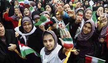 El calvario que padecen las mujeres que quieren ver fútbol en Irán