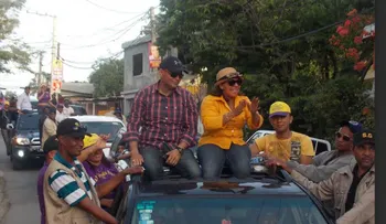 La precandidata a la Alcaldía por Pedro Brand realiza marcha-caravana 