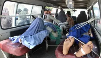 Decenas de muertos por choque de autobús contra camión cisterna en el sur Afganistán