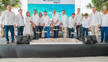 Presidente Abinader da primer palazo construcción terminal de cruceros en Samaná, con inversión superior a USD 22 millones