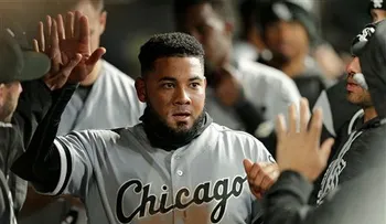 Melky pega un crucial sencillo en victoria de Chicago; Mazara decide 
