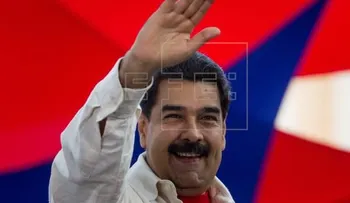 Maduro felicita a EEUU por su independencia y ratifica voluntad de diálogo