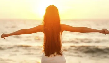7 signos de que tiene una relación con una mujer iluminada