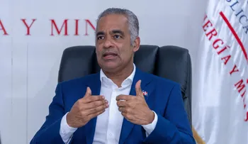 Ministro Joel Santos anuncia modernización de la Ley Minera
