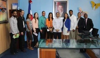 Ministerio de la Juventud realiza encuentro con ganadores del Premio a la Excelencia Juventud 2014