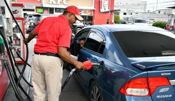 Gobierno dominicano sube precios de gasolina y gasoil y mantiene congelado el GLP