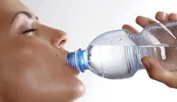 Recomiendan usar ropas ligeras y tomar suficientes líquidos por altas temperaturas