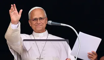 El papa León XIV reaparece en el Ángelus tras su cirugía de pulmón y agradece las oraciones por su recuperación