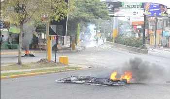 Hieren agricultor en protesta por arreglo de carretera en San Juan