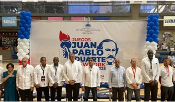 Ministro Kelvin Cruz deja iniciados Juegos Juan Pablo Duarte, en NY