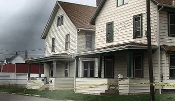 Llamó al 911 mientras su secuestrador dormía y logró ser rescatada
