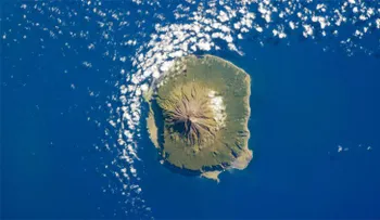 ¿Es agricultor? Le pueden contratar en la isla habitada más inaccesible del mundo