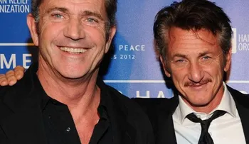 Mel Gibson y Sean Penn protagonizarán The Professor and the Madman
