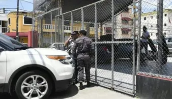 Identifican como Andrés Robertson Aguilar y Taylor Casimir (El Haitiano), hombres abatido por PN, cuando asaltaban un dealer