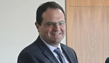 Brasil recorta presupuesto en medio de una recesión