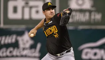 Águilas vencen 5-2 a las Estrellas en 11 entradas