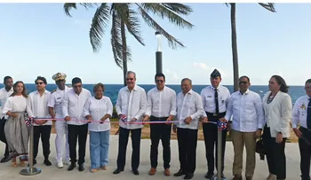 Presidente Abinader inaugura segunda etapa del malecón SDE