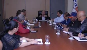 Rubén Montás dispone medidas de contingencia en Edesur por tormenta Ã?rika