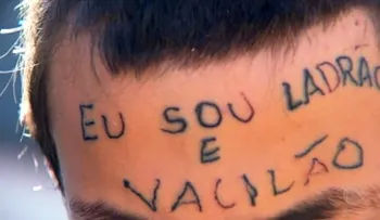 'Soy un ladrón': el texto que le tatuaron a un adolescente que presuntamente intentó robar
