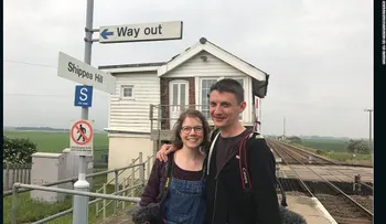 Esta pareja quiere visitar las 2.563 estaciones de tren de Gran Bretaña